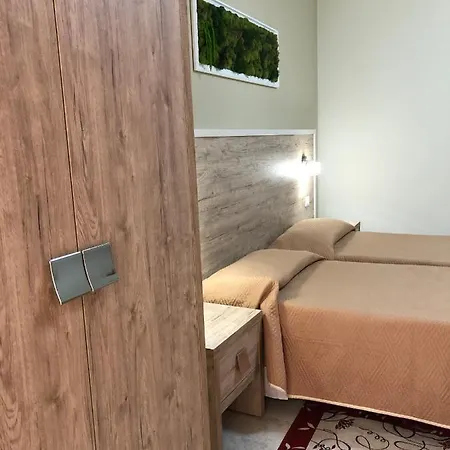 Hotel Centrale 2*