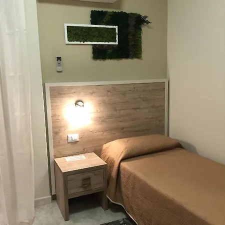 Hotel Centrale 2*