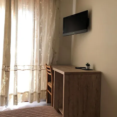 מלון Hotel Centrale