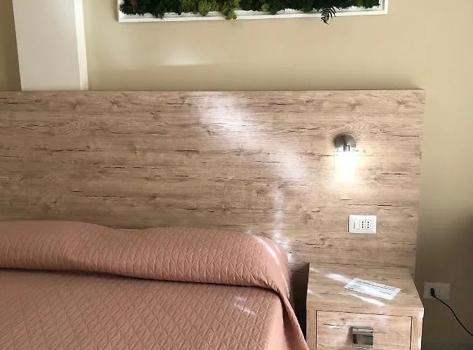 Hotel Centrale Quartu SantʼElena